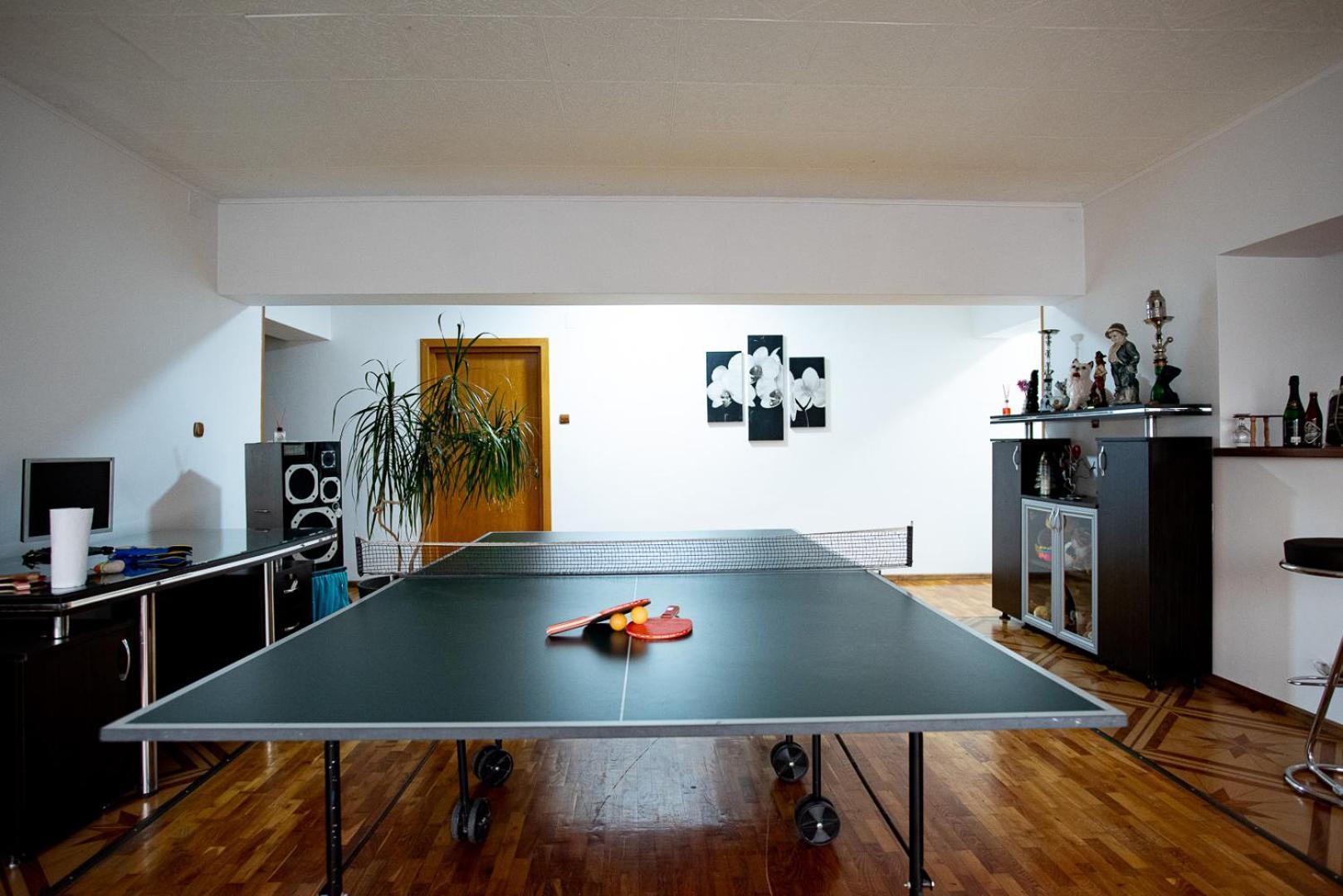 5 Bedrooms Luxury Apartment Villa Bukares Bagian luar foto